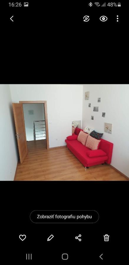 Mezonetovy Apartman V Centre Novej Dubnice Ilava Bagian luar foto