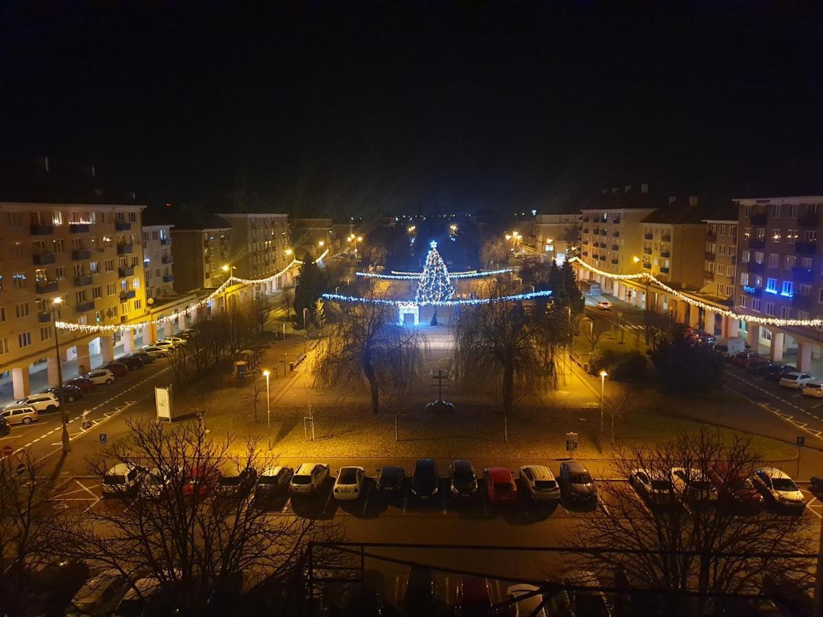 Mezonetovy Apartman V Centre Novej Dubnice Ilava Bagian luar foto